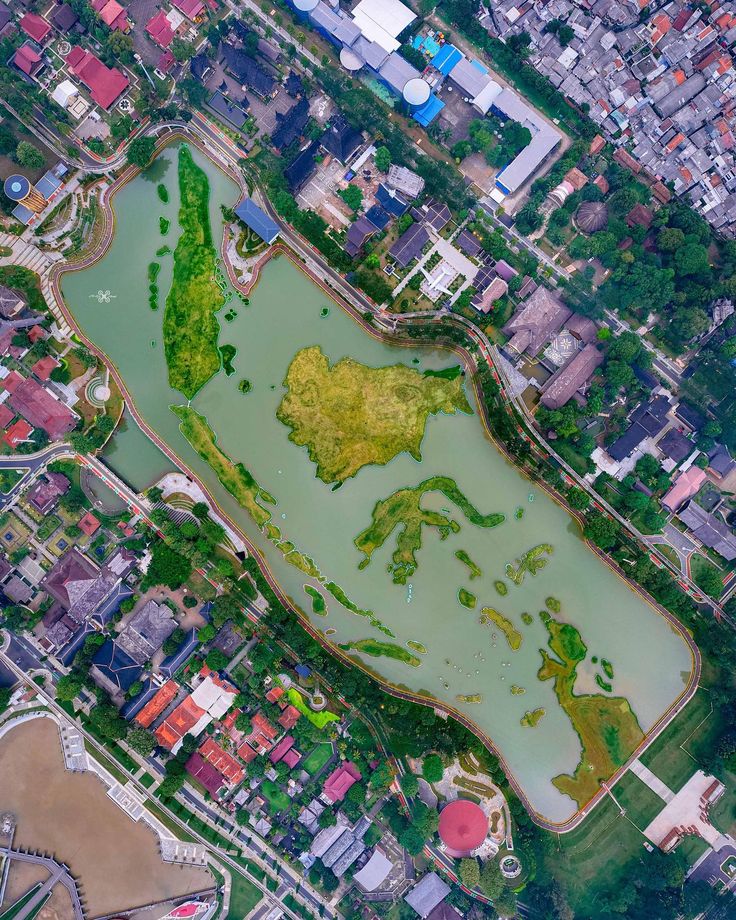 Taman Mini Indonesia Indah: Hiburan Sekitar Jakarta yang Memikat Musim Liburan 2025 2 The Archipelago Taman Mini Indonesia Indah