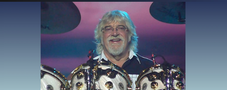 Graeme Edge playing drums